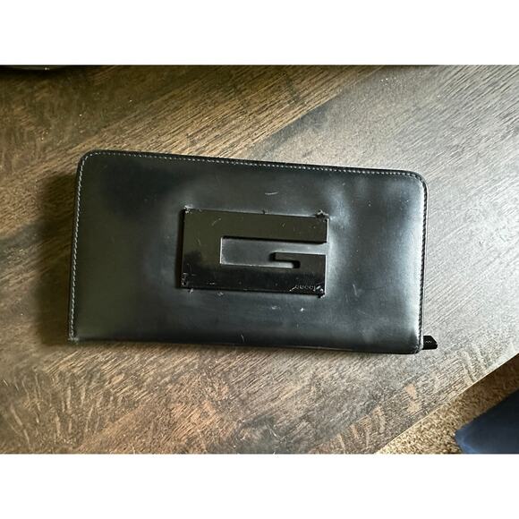 VINTAGE GUCCI BLACK LEATHER G WALLET - Picture 1 of 6